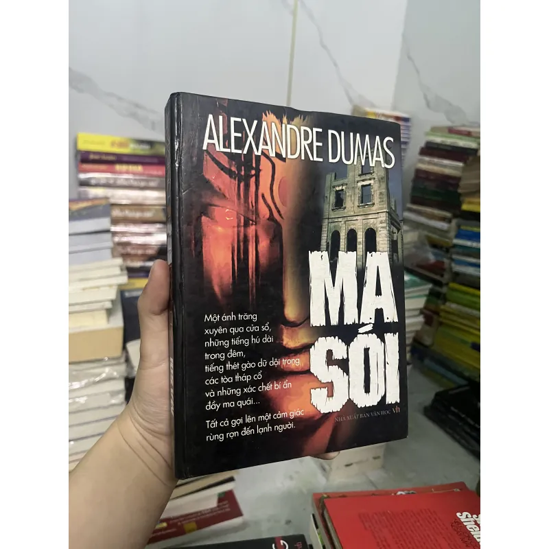 Sách Ma sói bìa cứng 993544