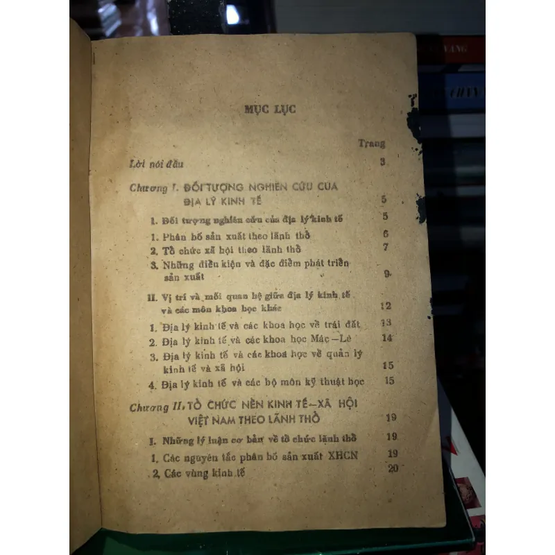 Địa lý kinh tế Việt Nam - Văn Thái 786653