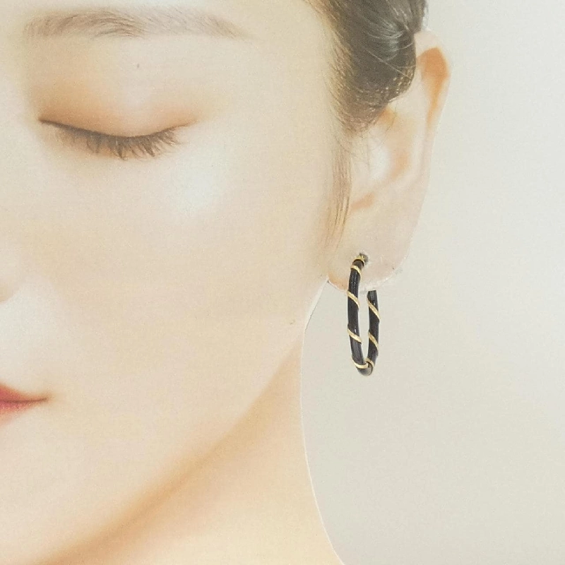 K18YG Onyx Bông tai - Hàng hiệu Chính hãng 870890