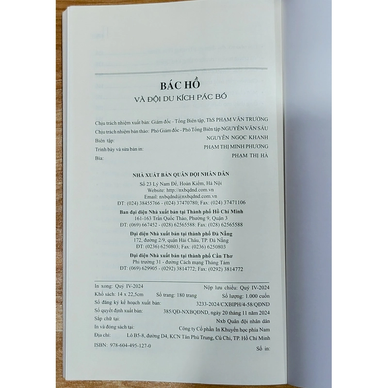 Bác Hồ với đội du kích Pac Bó 546595