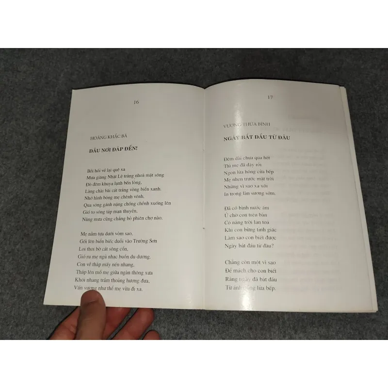 MẸ. TUYỂN THƠ 729330