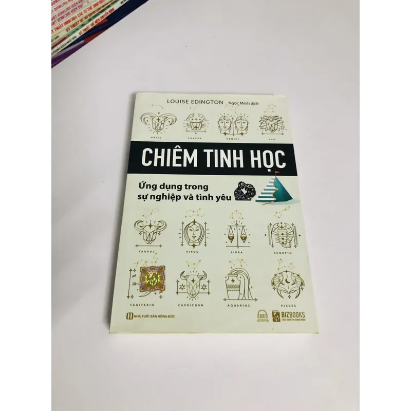 CHIÊM TINH HỌC ỨNG DỤNG TRONG SỰ NGHIỆP VÀ TÌNH YÊU  600116
