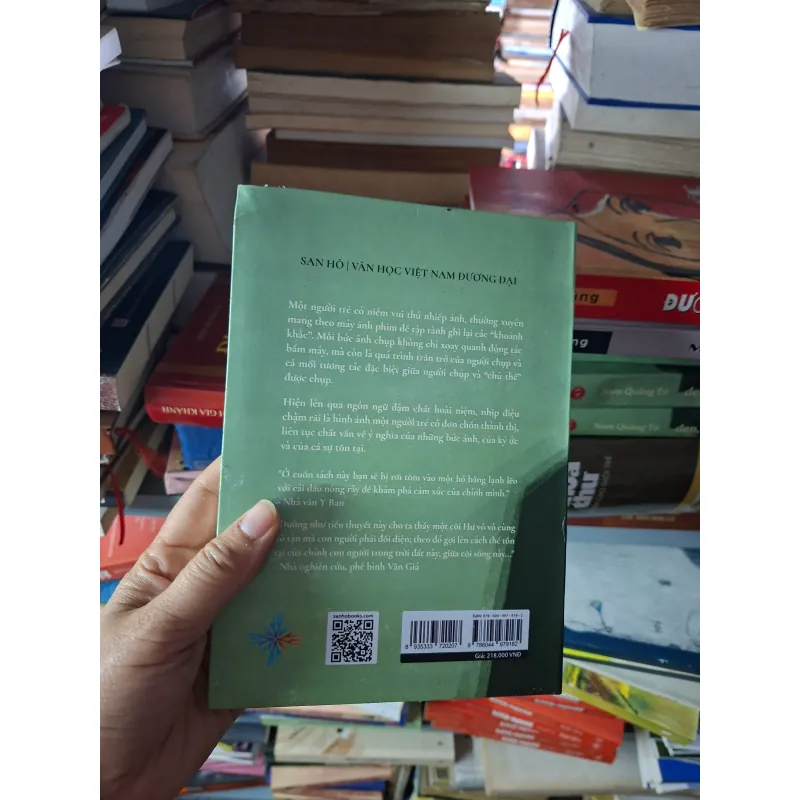 Đen trắng và ánh sáng tiểu thuyết 995097