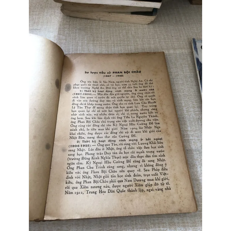 Luận đề về Phan Bội Châu và Phan Chu Trinh 973905