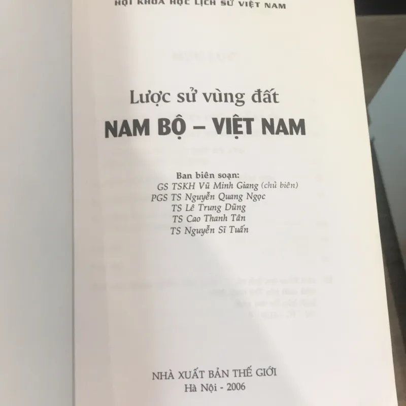 Lược sử vùng đất NAM BỘ VIỆT NAM (XB 2006) 562630