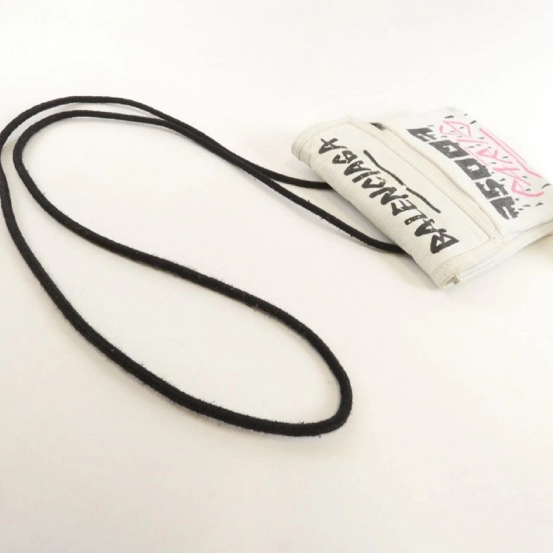 Túi đeo vai GRAFFITI EXPLORER POUCH STRAP 532298 0FEN5 của Balenciaga - Hàng hiệu Chính hãng 802176