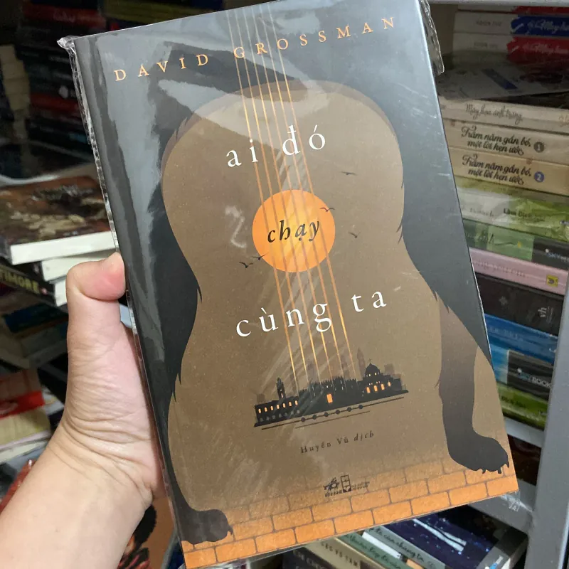 Ai đó chạy cùng ta - David Grossman ( văn học hiện đại ) 969822