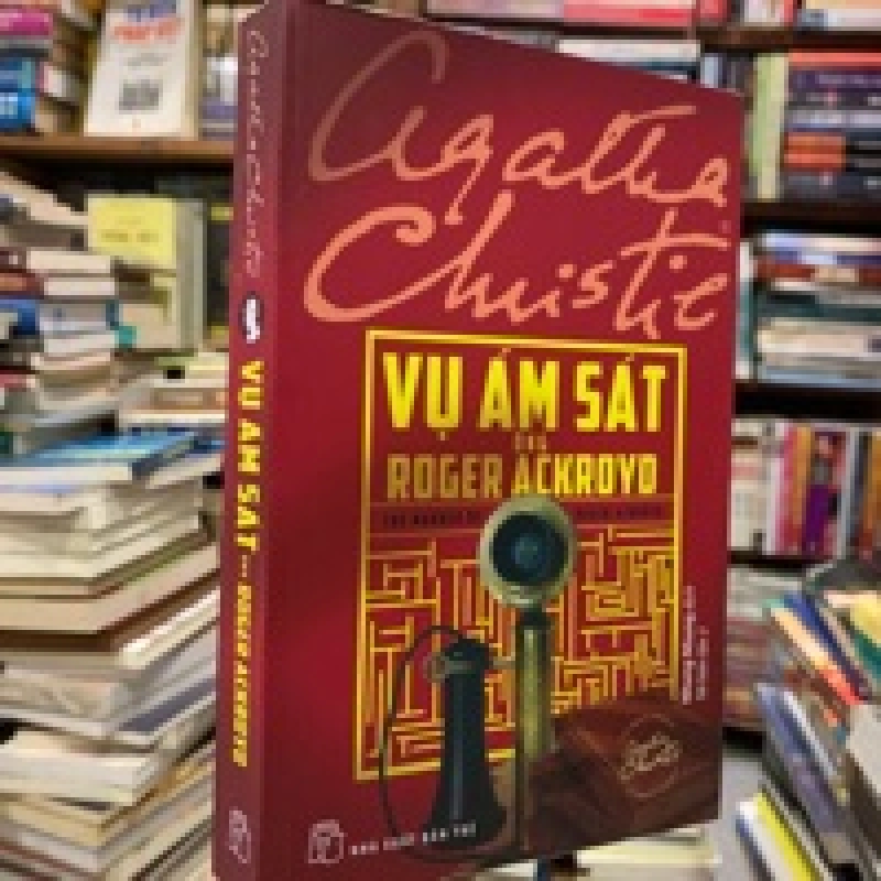 Vụ ám sát ông Roger Ackroyo - Agatha Christie 124787