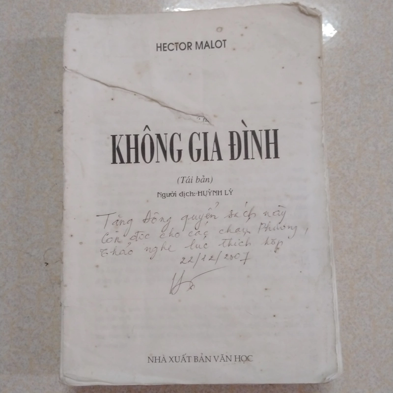 Không gia đình - NXB văn học  501840