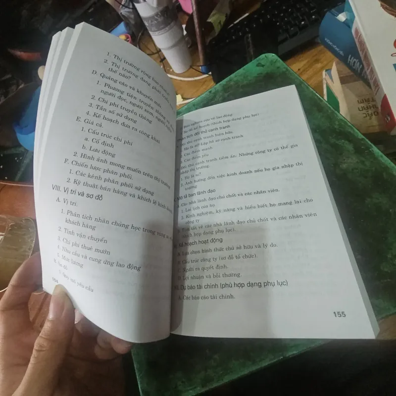 Cẩm nang quản lý tài chính và tiếp thị 702541