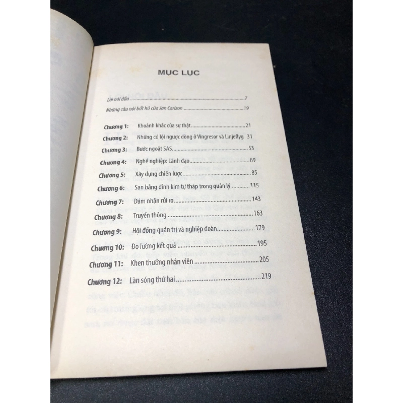 Khoảnh khắc của sự thật 2018 Jan Carlzon mới 80% ố (lãnh đạo , quản lý) HCM2301 913203