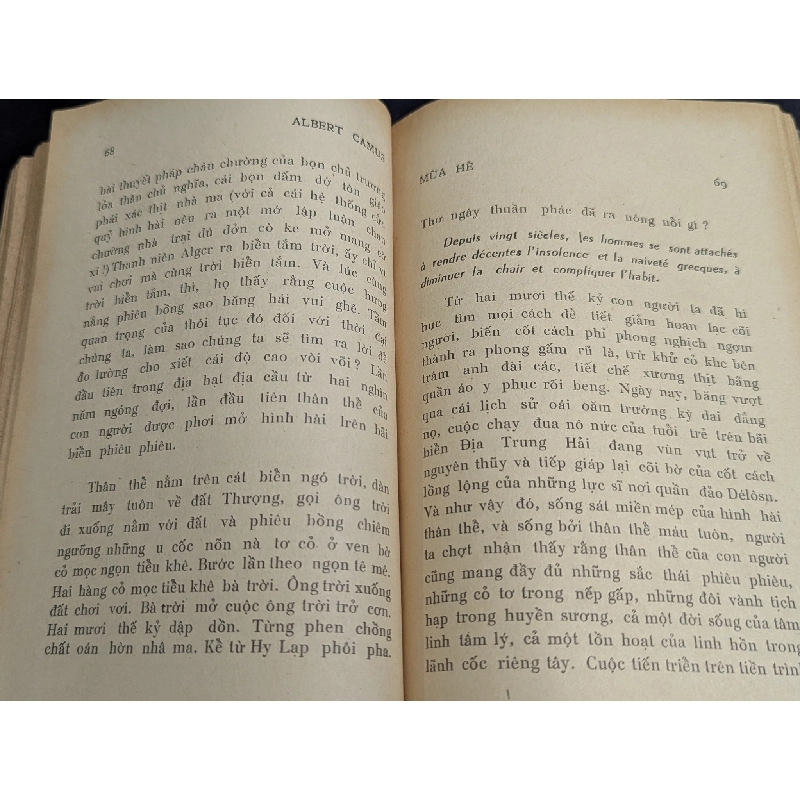 Mùa hè sa mạc - Albert Camus 128231