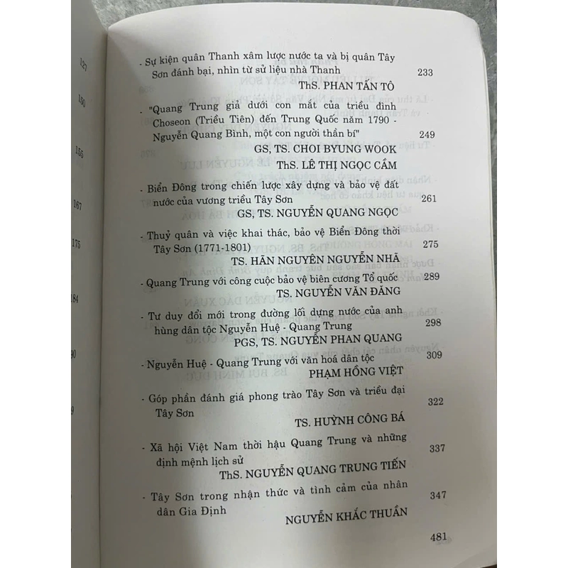 TÂY SƠN THUẬN HÓA VÀ ANH HÙNG DÂN TỘC NGUYỄN HUỆ QUANG TRUNG 532016