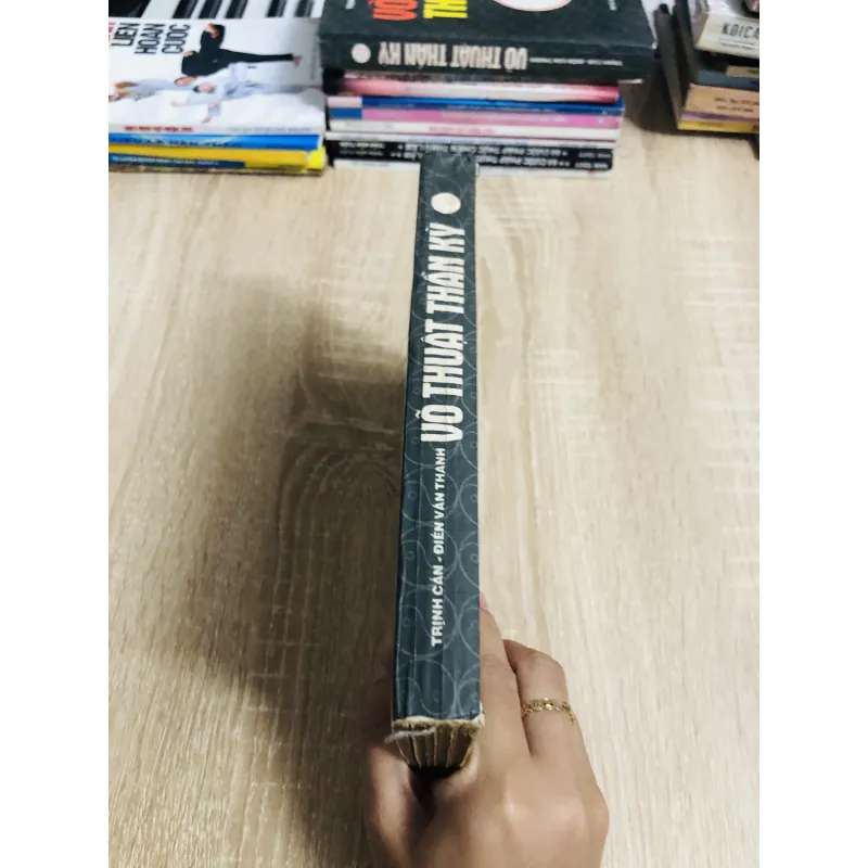 VÕ THUẬT THẦN KỲ  1011264