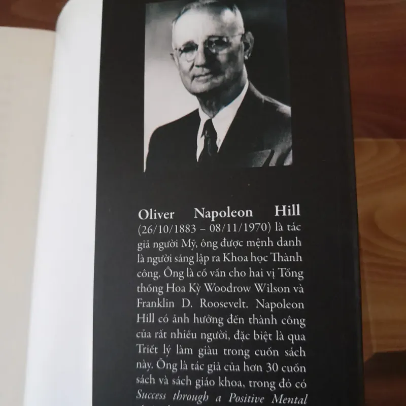 Tác giả Napoleon Hill- 13 Nguyên tắc nghĩ và làm Giàu. Tái bản lần 13 năm 2016 755526