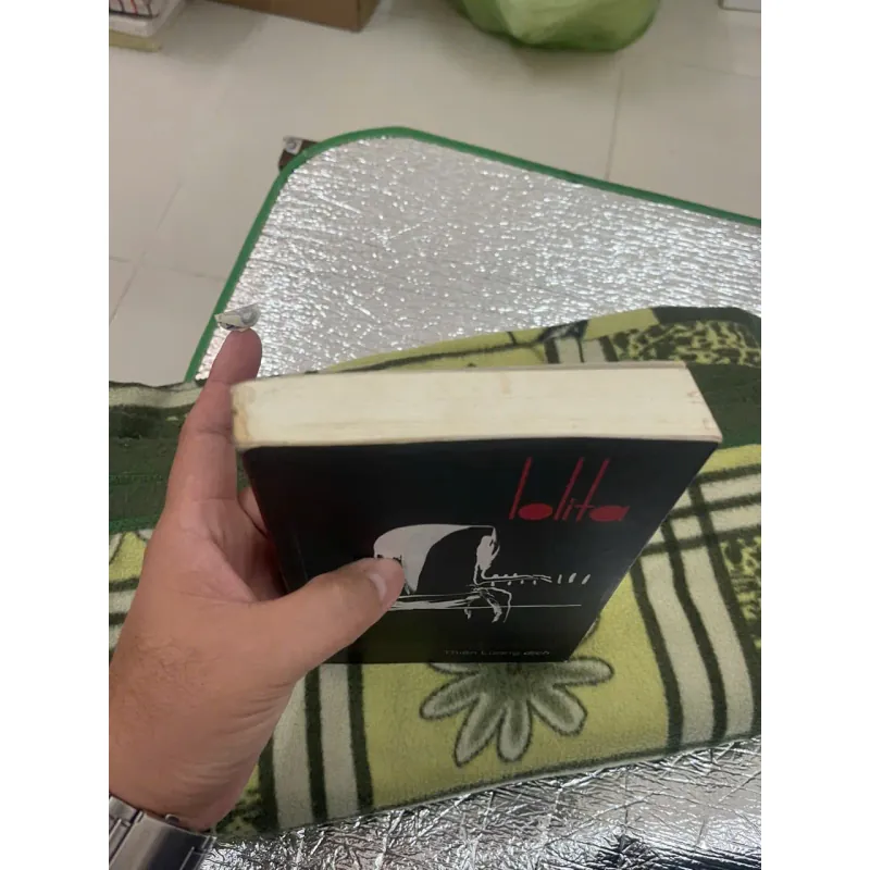Lolita- Vladimir Nabokov- dịch giả Thiên Lương (có chữ ký dịch giả), Mới 80% (Hoi) 799481
