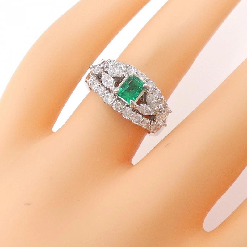 Nhẫn Emerald PT900 0.44CT 673136
