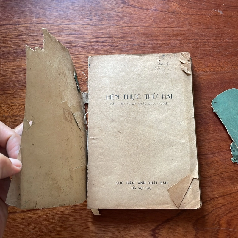 [Sách Xưa] - II Sách Điện Ảnh: Hiện Thực Thứ Hai - Cục Điện Ảnh Xuất Bản - 1983 505967