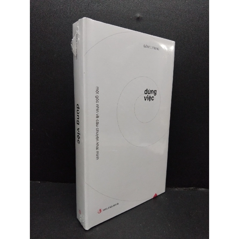 Đúng việc (bìa cứng) mới 100% HCM1008 Giản Tư Trung KỸ NĂNG 916531