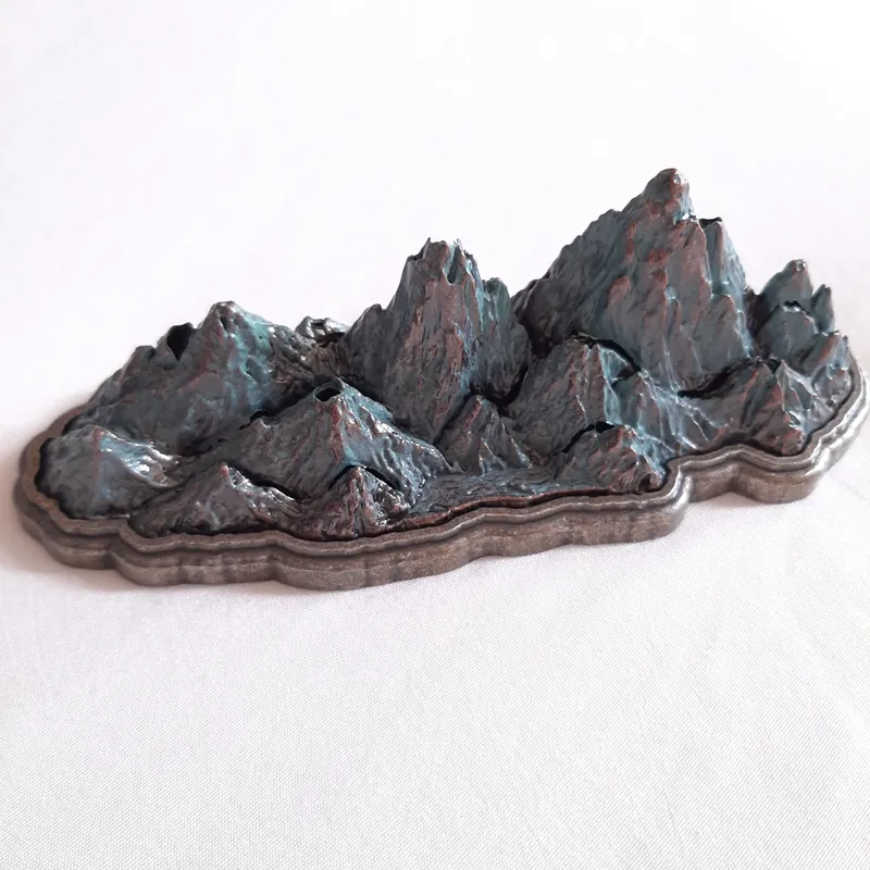 Lư đốt , đỉnh đốt trầm hình núi 714346