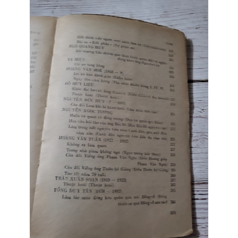 Thư văn yêu nước nữa sau thế kỷ 19 (1808 đến 1900) _ 600 trang  358164