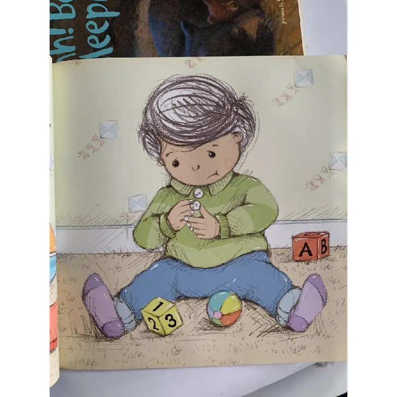 Cute as a Button – Carrie Hennon 561135