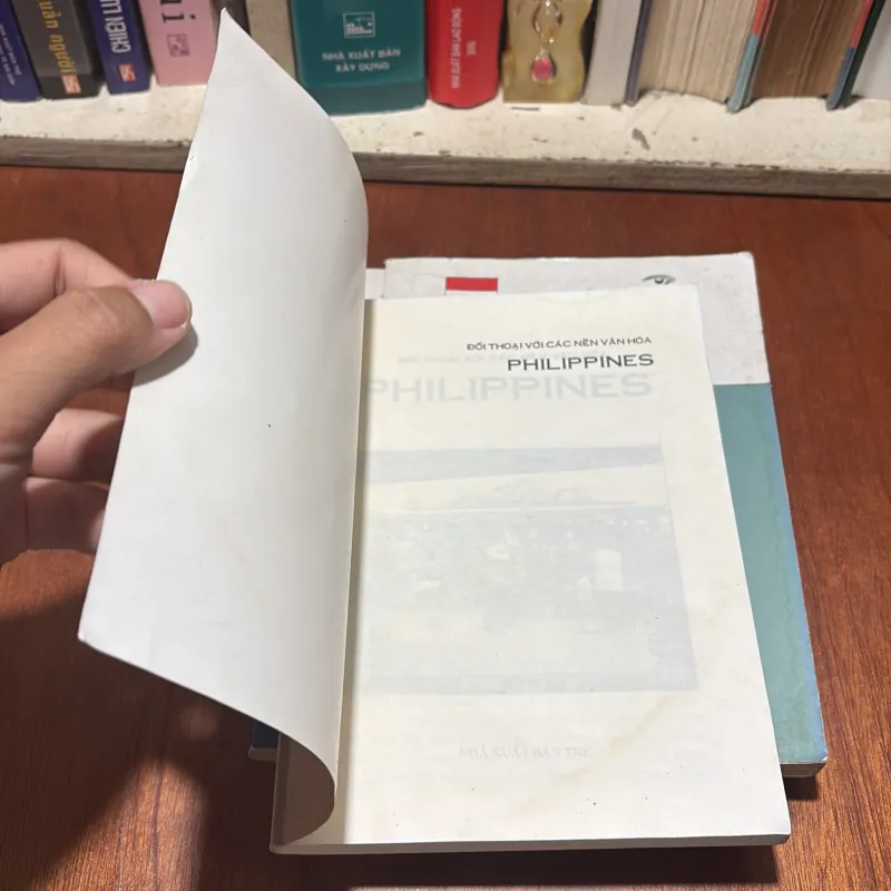 II Đối Thoại Với Các Nền Văn Hóa: Thái Lan, Indonesia, Philippines - Trịnh Huy Hóa - 2002 789373