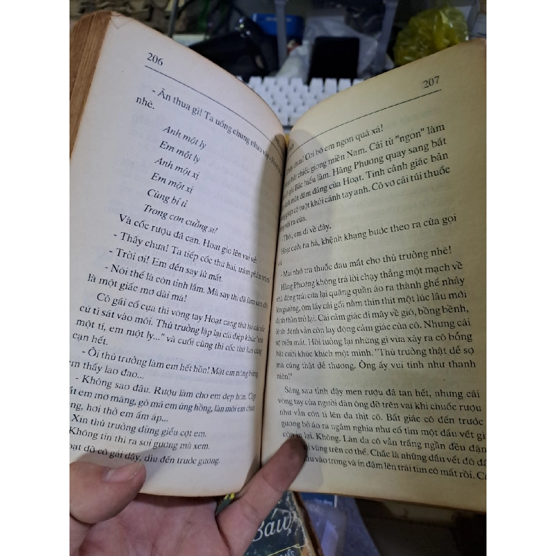 Vết trói Triệu Huấn mới 80% ố 1996 Văn học Việt Nam HCM1709 923666