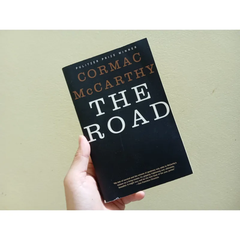 The road, english book, sách tiếng Anh  960946