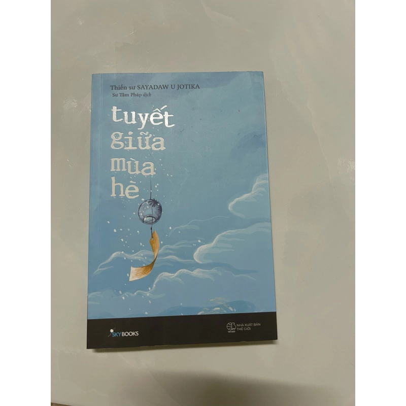 Tuyết giữa mùa hè 468718