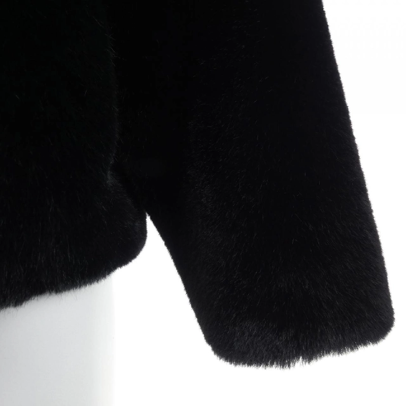 Áo khoác Prada Aspen Boxy Jacket với logo tam giác PZV008 S231 12DH - Hàng hiệu Authentic 819103