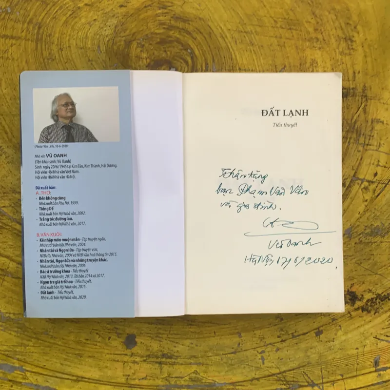ĐẤT LẠNH - VŨ OANH 1002922