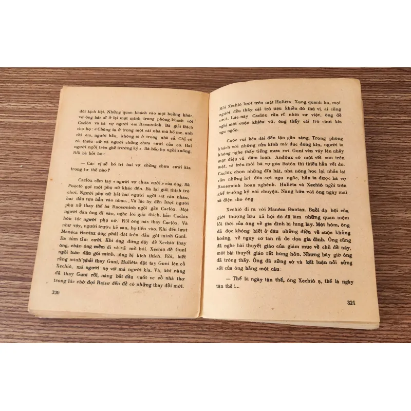 Tiểu thuyết Brazil MIỀN ĐẤT QUẢ VÀNG (Jorge Amado) - 540 trang 776261