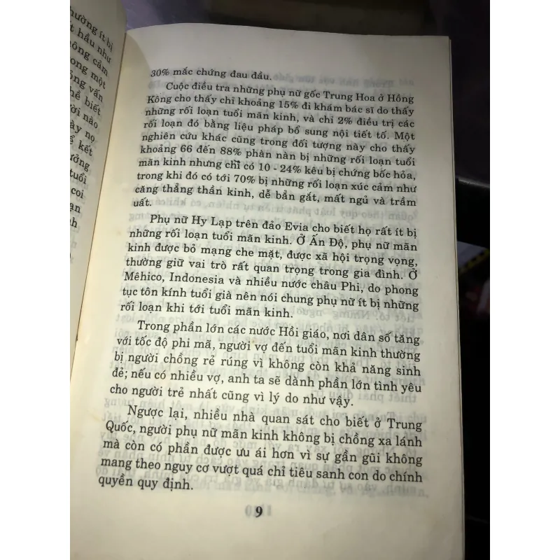 Chăm sóc sức khoẻ phụ nữ tuổi mãn kinh - Vĩnh Hồ 1029224