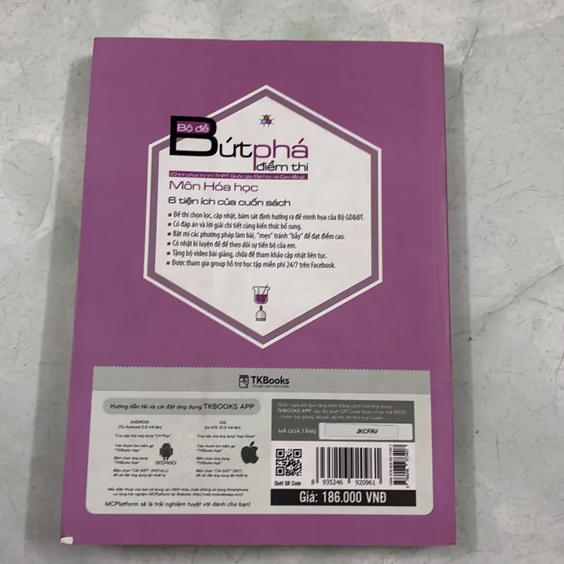 Bộ đề bứt phá điểm thi môn Hoá học 976277