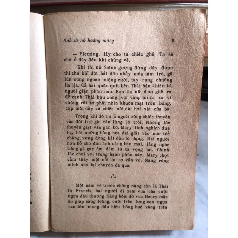 Tình sử nữ hoàng Mary - John Hale  1034181