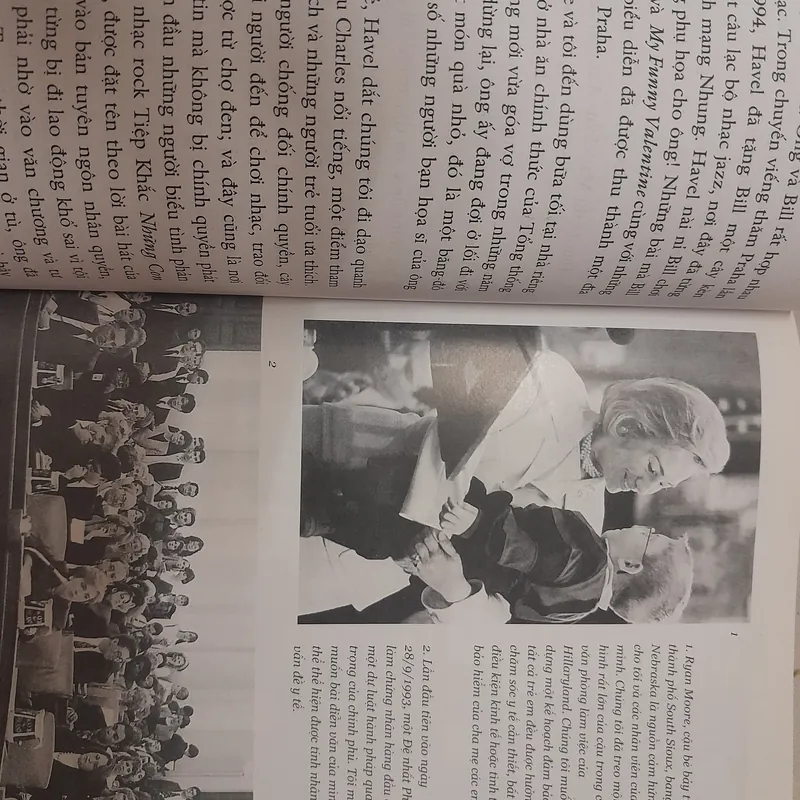 Hồi ký Hallary Clinton và chính trường nước Mỹ 570028