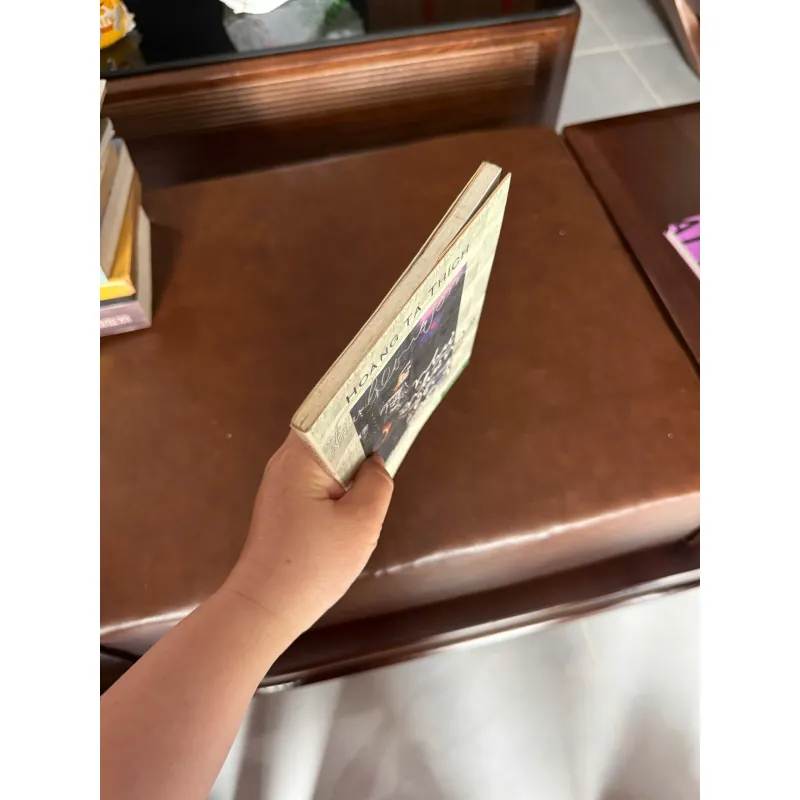 NHƯ NHỮNG DÒNG SÔNG (TẢN MẠN VỀ TRỊNH CÔNG SƠN) - K5 1031222