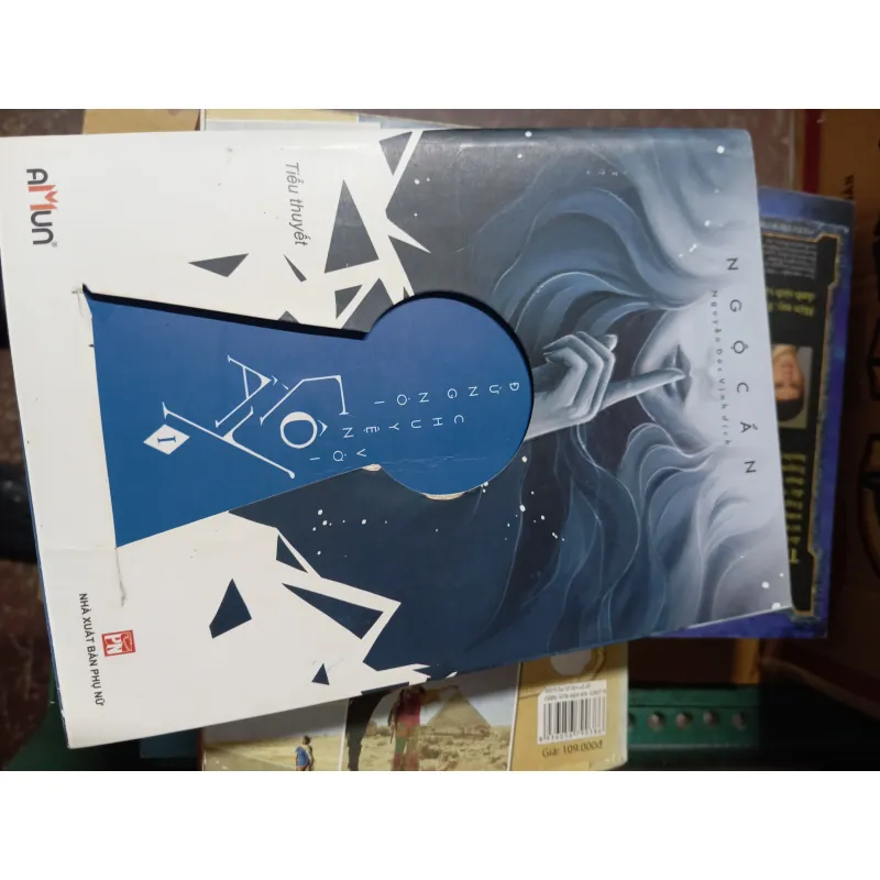 Đừng nói chuyện với cô ấy 1003588