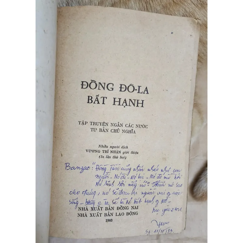 Đồng đô la bất hạnh (Tập truyện ngắn các nước tư bản chủ nghĩa).  715557