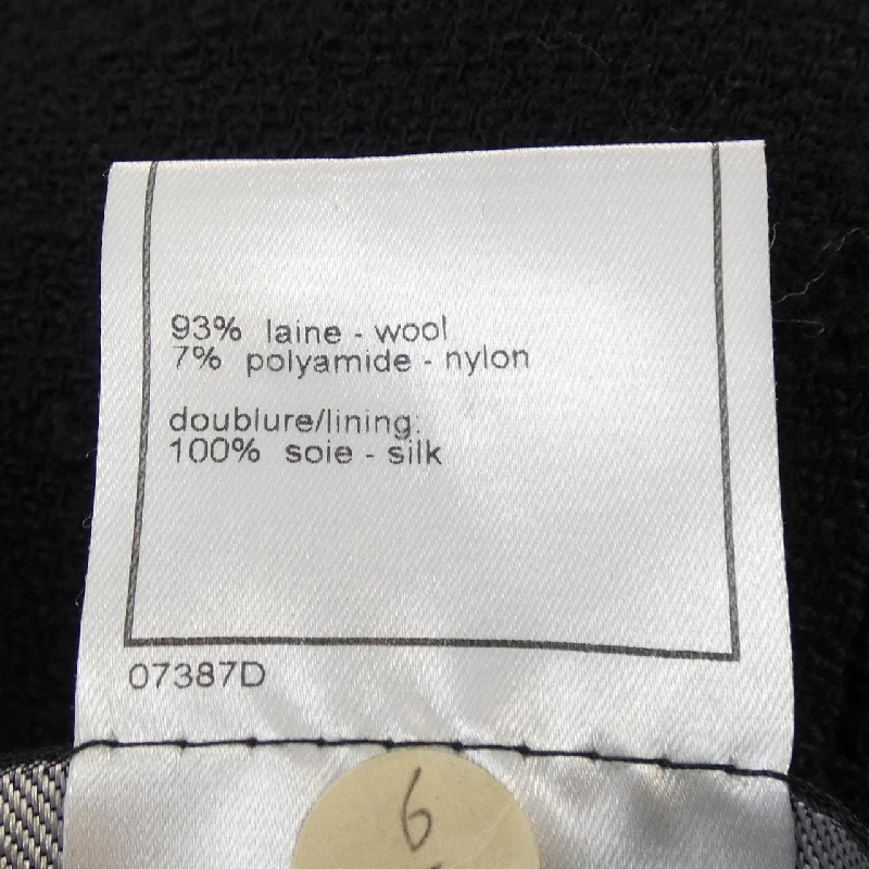 Áo khoác CHANEL P11509V06767 98A - Hàng hiệu Chính hãng 818750