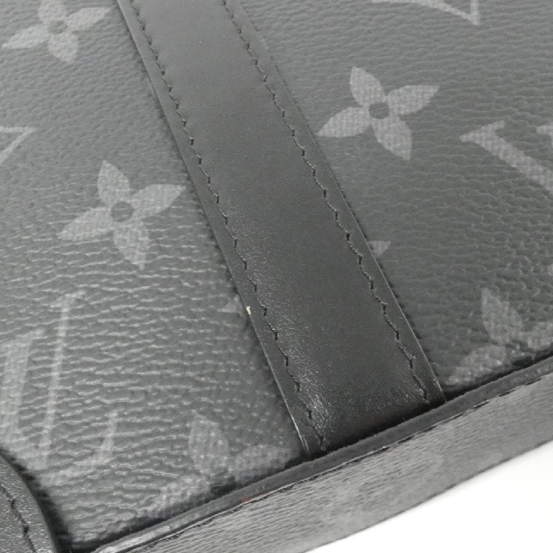 Ví đeo chéo Louis Vuitton Monogram Eclipse Soft Trunk Wallet M69838 - Hàng hiệu Chính hãng 768979