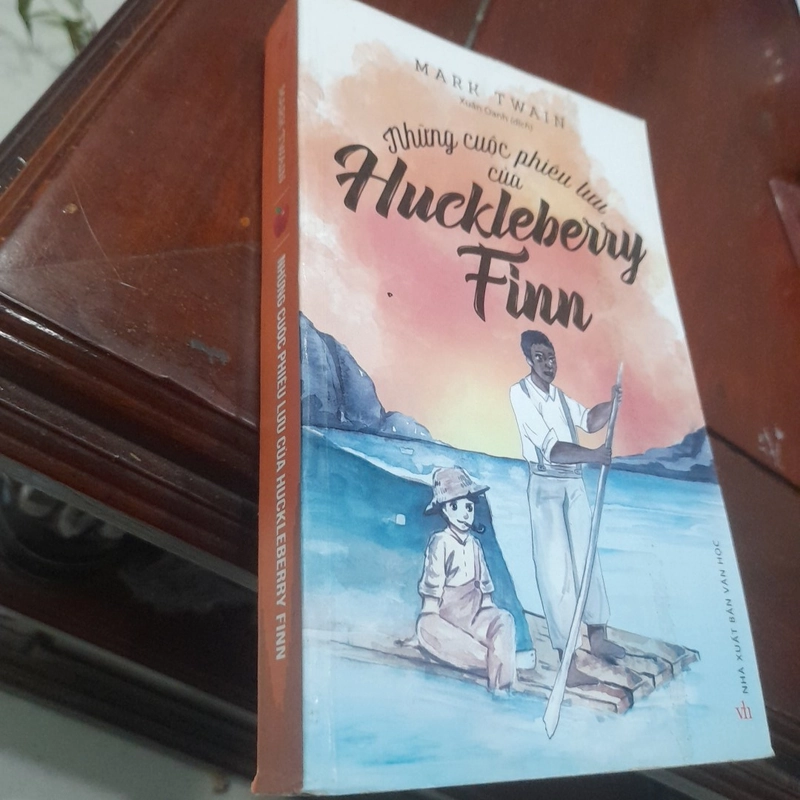 MARK TWAIN - Những cuộc phiêu lưu của Huckleberry Finn 497927