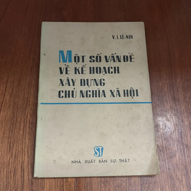 II Sách Xưa: Một Số Vấn Đề Về Kế Hoạch Xây Dựng Chủ Nghĩa Xã Hội - V.I. Lê Nin - 1978 602984