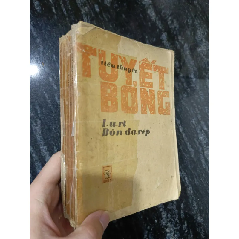 Tuyết bỏng - Yuri Bondarev 926611