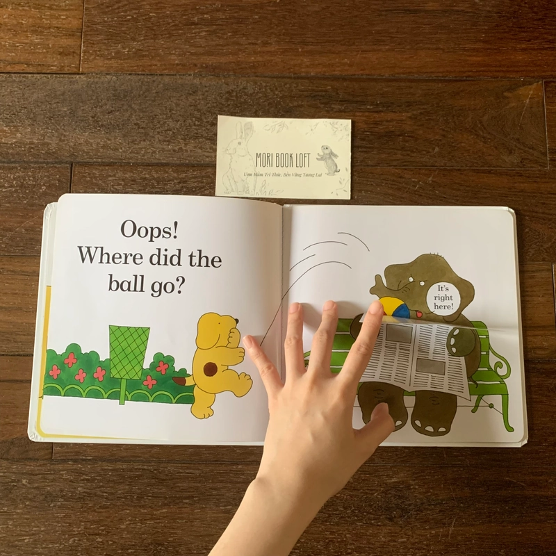 Sách ngoại văn Spot Goes to the Park – Lift-the-Flap Book, Used, Bìa cứng 502623