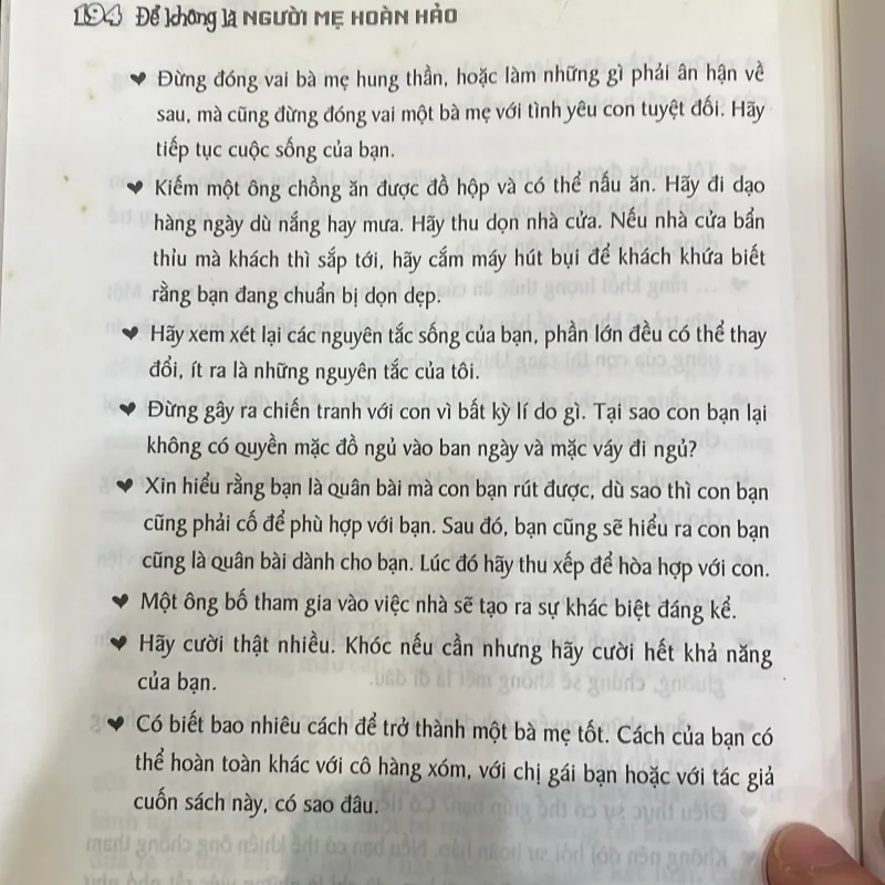 ĐỂ KHÔNG LÀ NGƯỜI MẸ HOÀN HẢO - nuôi dạy con / giáo dục / làm cha mẹ  1040426