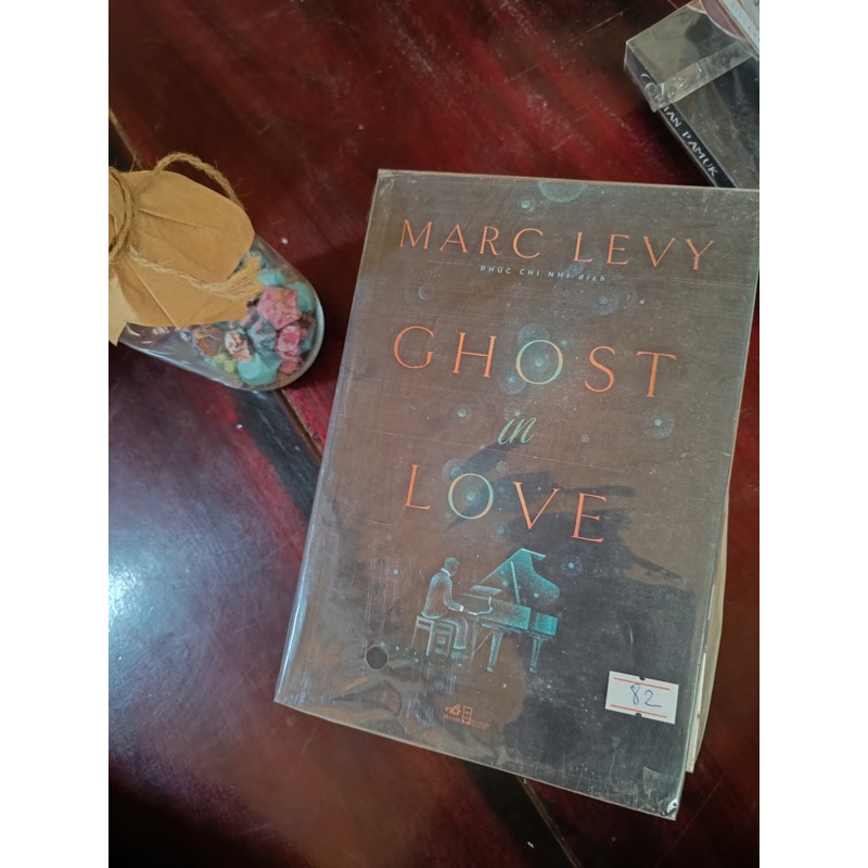 Sách Marc Levy Ghost in Love 193780