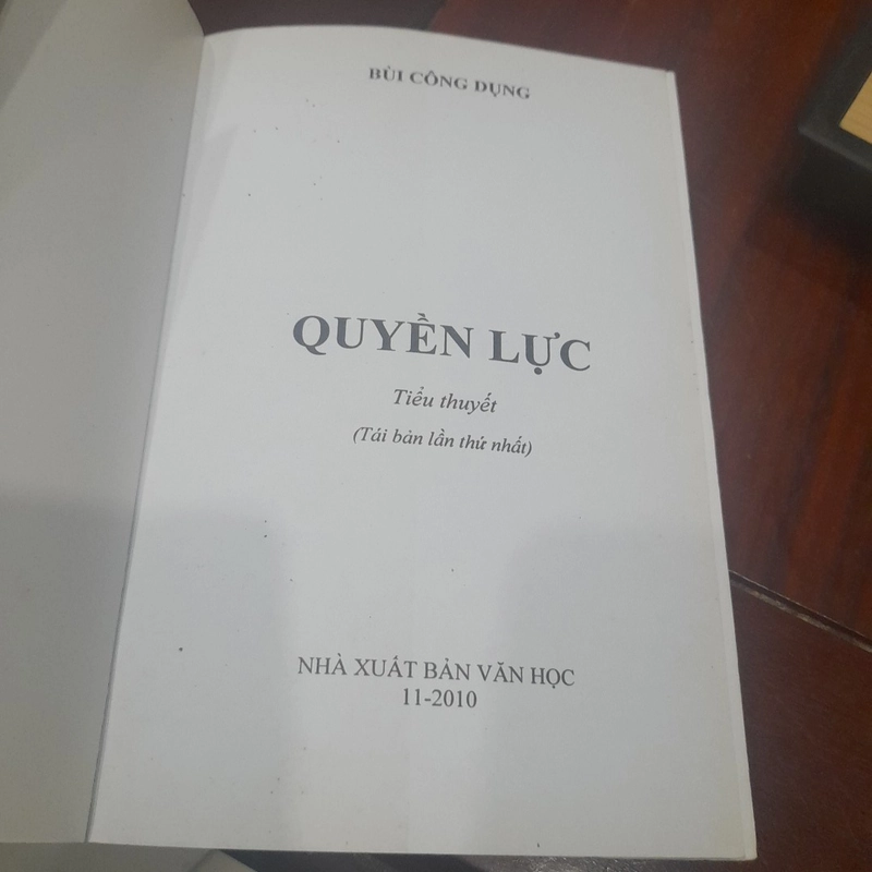 Bùi Công Dụng - QUYỀN LỰC (tiểu thuyết) 326640