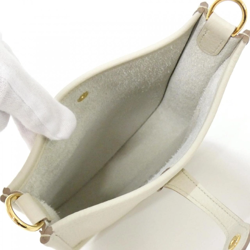 【Sản phẩm chưa sử dụng】Túi xách vai Hermès Évelyne Amazon 16cm 069426CC 608565